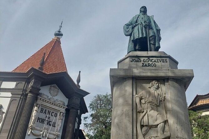 A Self-Guided Walk Through Funchal’s Historic Heart With a Local - Zarco’s statue and Palácio de São Lourenço: founders, fortress, and direction