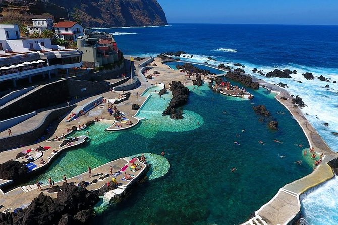 All Madeira In 2 Days Tour - Fortress of Faial: a tight stop with a view mission