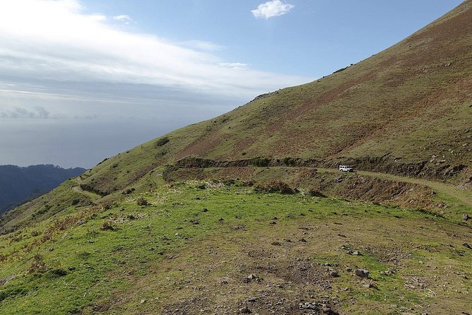 Amazing West - Jeep Safari Tour - Full Day - Shared Tour - Cabo Girão Skywalk: worth the quick fee