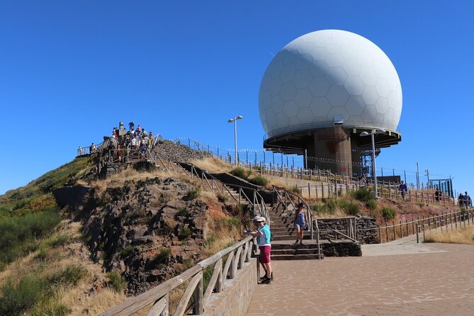Arieiro Peak, Santana & Ponta São Lourenço in Open Roof 4X4 Tour - Faial and Santana: village stops with UNESCO-biosphere vibes