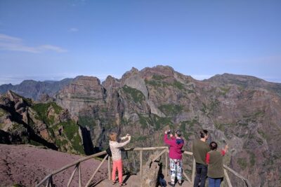 Arieiro Peak, Santo Serra, Cristo Rei in Open Roof 4x4 Experience - Morning logistics: pickup timing, what to wear, and how to not stress