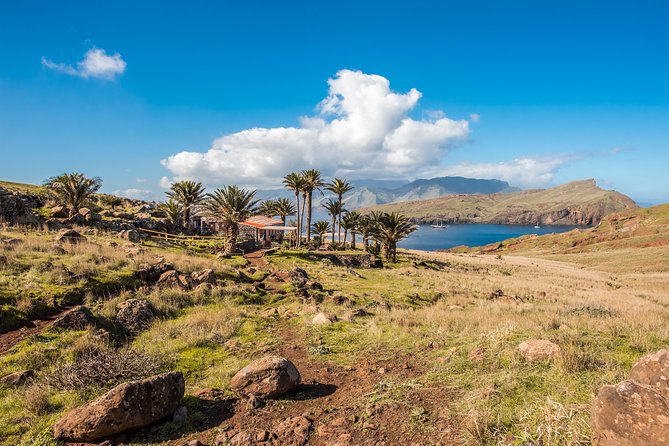 Basic Tour 1 - Cais do Sardinha to Quinta do Lorde (one way) - Why the cave stop is more than a photo op