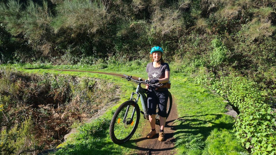 Camacha: Levada Trail e-Bike Guided Tour - Santo da Serra Market Stop: A Breather With Local Texture