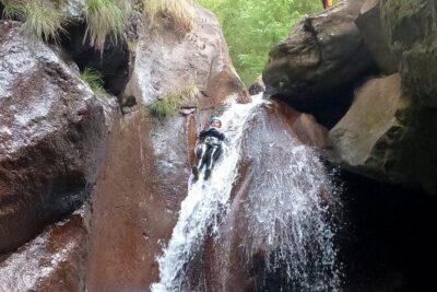 Canyoning Madeira Island Level 2 - Entering the canyon: how the day typically unfolds
