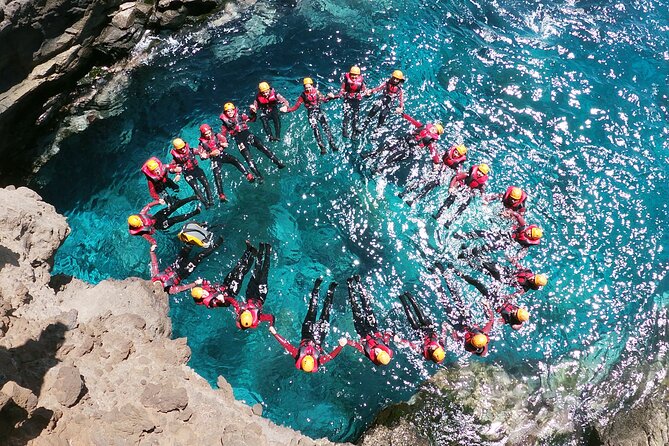 Coasteering Tour - Cliff jumping, swimming, scrambling. - The 9:00 am Timeline: Pickup to First Moves