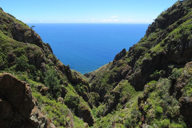 Craters of Fire - 4X4 Full-Day Tour - What the 4x4 ride feels like: bumpy, muddy, and very real