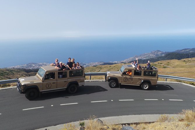 Cristo Rei, Arieiro Peak and Santo da Serra 4x4 Experience - Cristo Rei and the Panoramic Stop You’ll Remember