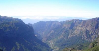 Discover Madeira: Full-Day Tour to Porto Moniz - Câmara de Lobos and Ribeira Brava: The Calm Start You’ll Appreciate