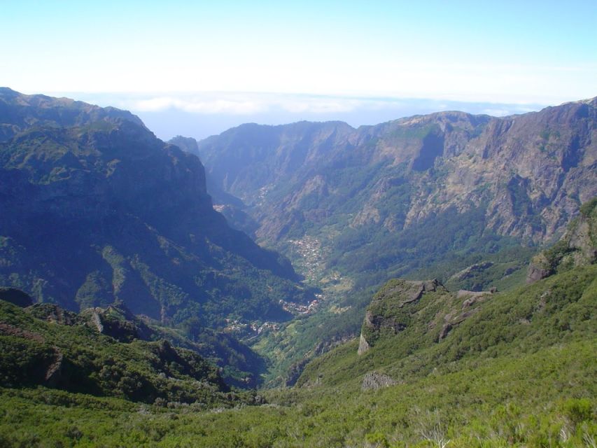 Discover Madeira: Full-Day Tour to Porto Moniz - Porto Moniz: Volcanic Rock Swimming Pools and a North-Coast Shift
