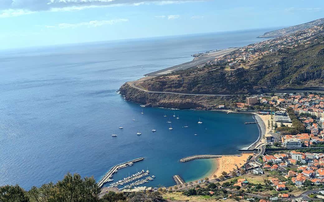 Discover Ponta de São Lourenço: Private Classic Jeep in 4h - Key highlights you’ll feel right away
