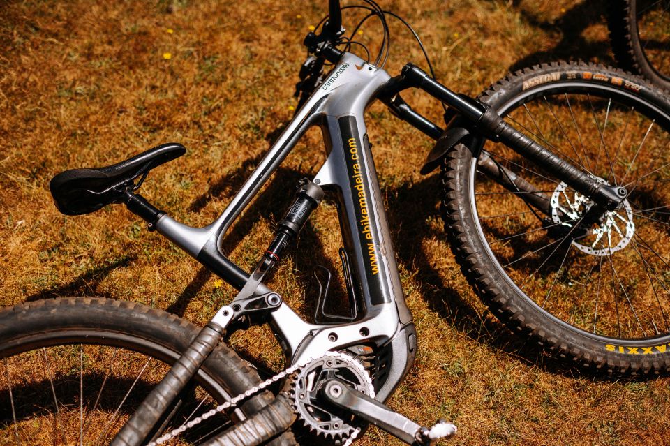 E-Bike Guided Tour - Belle Vue Mountain Biking - First Legs: Santo da Serra Direction and the Comfortable Start