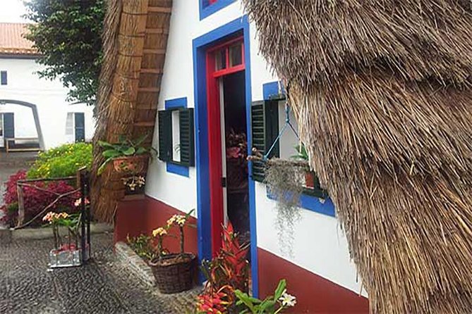 EAST: Pico do Arieiro & Laurissilva Forest - Full Day tour - Getting the best value: the day’s core “why”