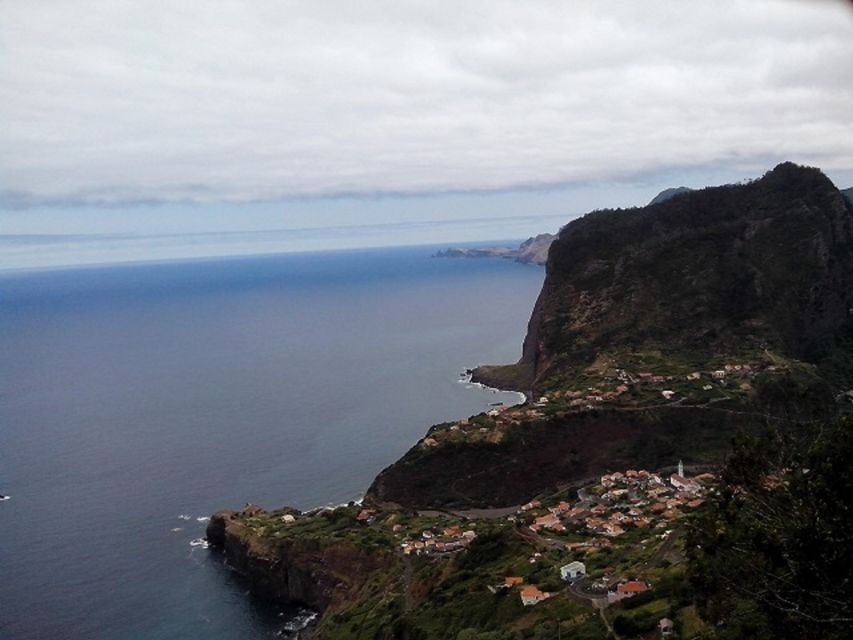 Eastern Madeira: Full-Day Tour with Rum Tasting - Pico do Arieiro at 1,800m: the cloud-line photo moment