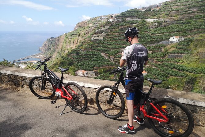 Electric Bike Tour in Northern Madeira - Stop 1: Arco de São Jorge Village Viewpoint