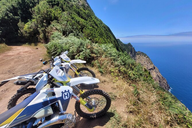 Enduro Dirt-Bike Tour - Stop 5: Abrigo do Pastor restaurant break
