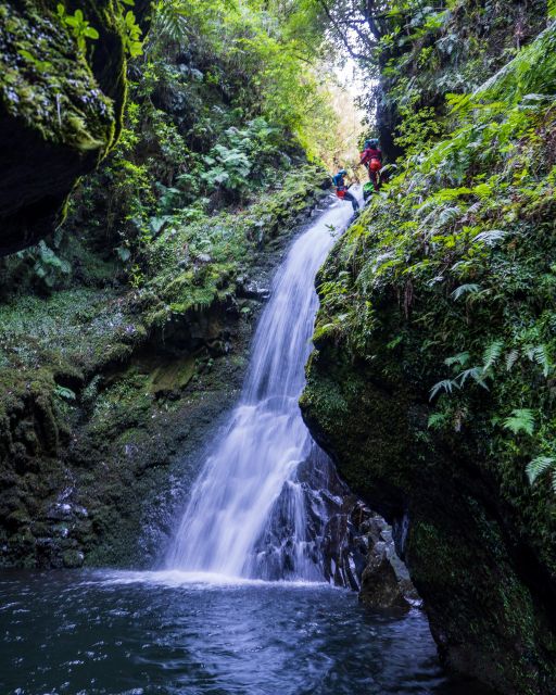 EPIC Madeira Canyoning Level Two - The safety briefing at the local bar: where you learn the pace