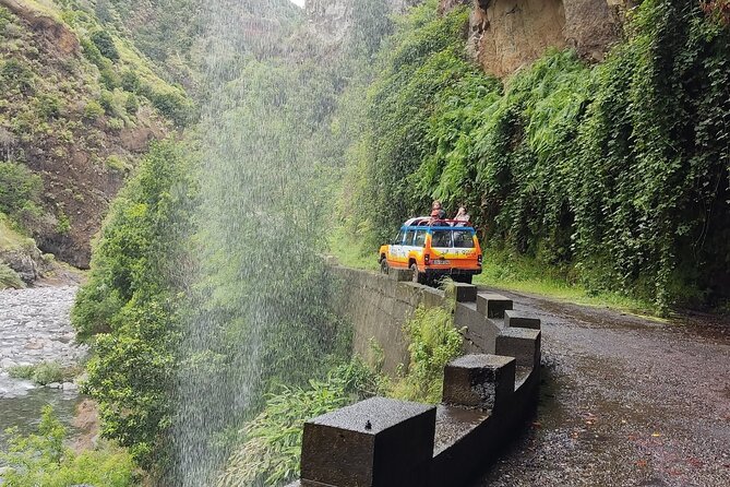 Exploring new Northwest frontiers: Beyond Madeira in 4x4 tour - Porto Moniz: volcanic pools and a real ocean feeling