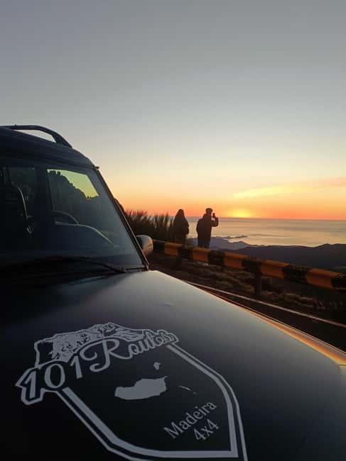 From 0 to 1818 meters to Pico do Arieiro Sunrise - Pico do Arieiro: your 1.5-hour sunrise window above the clouds
