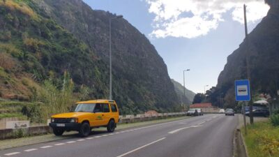 From Funchal: Guided Tour of Madeira Mountains in a Jeep - What to pack for a 4-hour mountain scramble (without overthinking it)