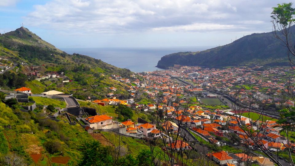 From Funchal: Machico to Porto da Cruz Larano Cliff Hike - Getting back to Funchal: tired legs, satisfied head