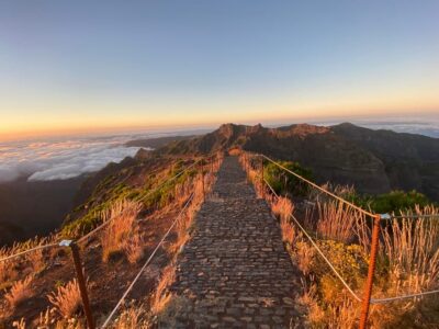 From Funchal: Madeira Peaks - Pico do Arieiro and Pico Ruivo - Pico do Arieiro to Stairway to Heaven: Getting the Iconic Moment Without the Hassle