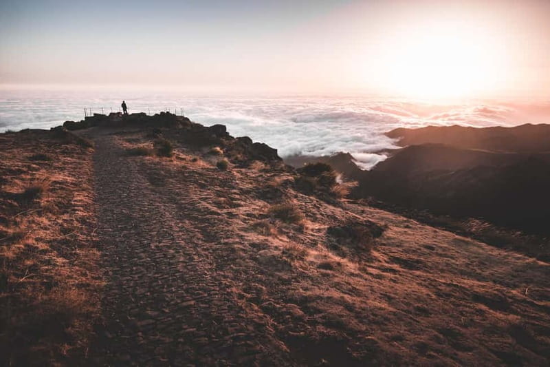 From Funchal: Pico Arieiro Sunrise with Optional Breakfast - Who should book this sunrise tour (and who should pass)