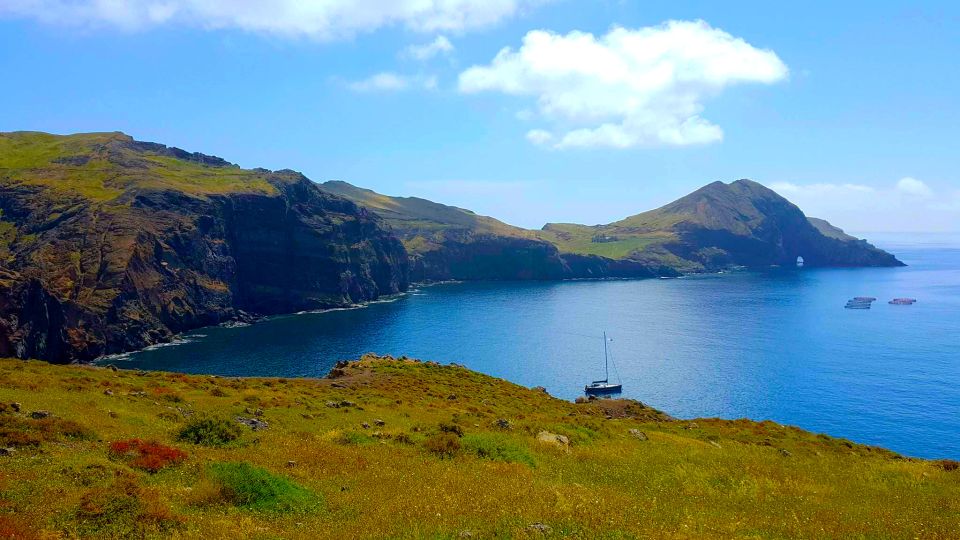From Funchal: Ponta de São Lourenço/Caniçal Full-Day Hike - Why Ponta de São Lourenço feels like a different Madeira