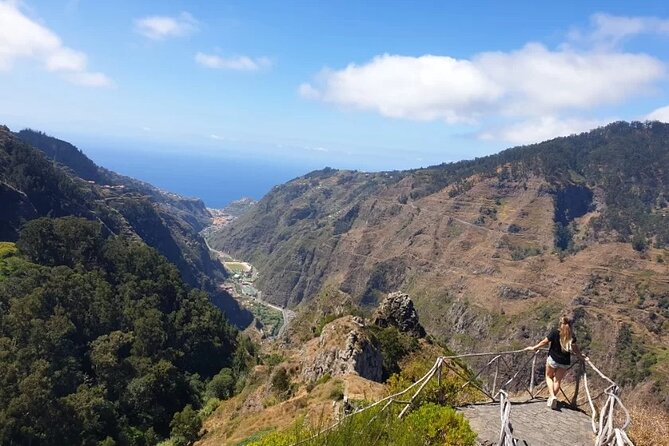 Full-Day Jeep Tour Madeira Majestic Viewpoints - Estreito da Calheta area: Raposeira viewpoint and sunset potential