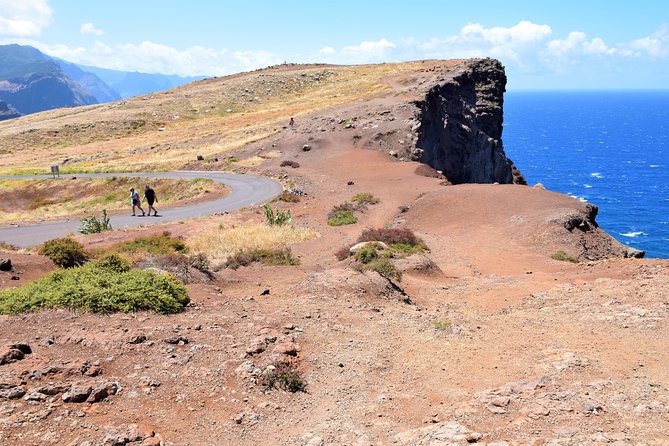Full Day - Madeira East - Santana’s Palheiros: Colorful Cottages and a Quick Culture Reset