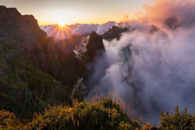 Full Day Madeira Island Tour - Open Roof - Ribeira da Janela viewpoint: mountains and the line of a watercourse