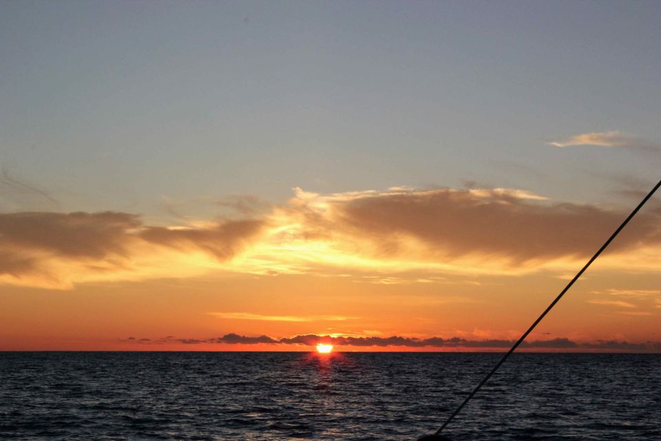 Funchal: Cabo Girão Sunset Catamaran Tour - Onboard Comfort: Toilets, Guide, and the Pace of the Trip