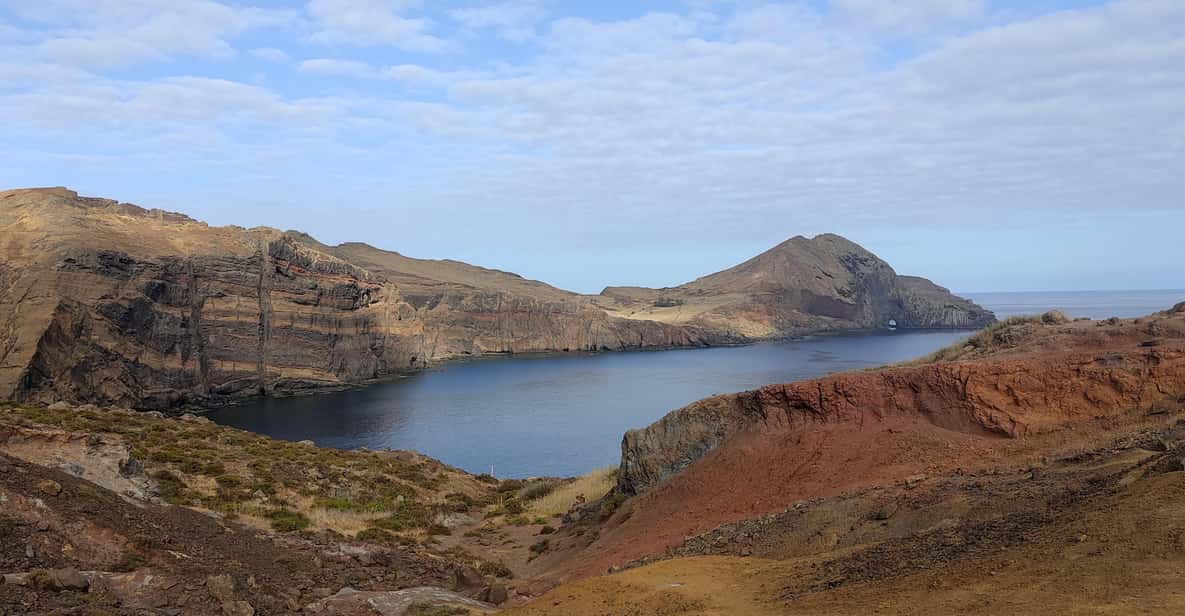 Funchal: Caniçal Ponta São Lourenco Hiking Transfer - The shared van transfer: simple, but use it to beat crowds