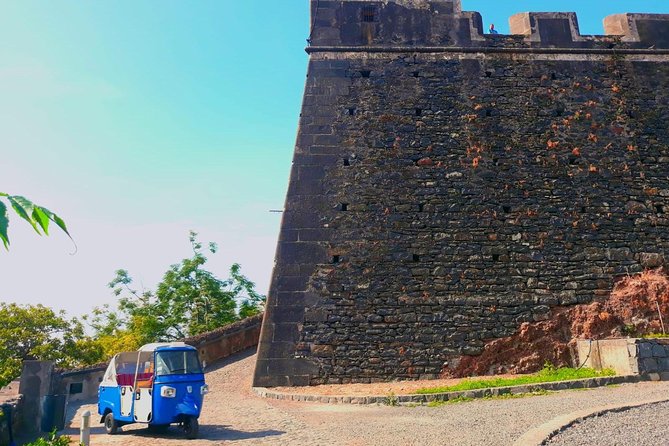 Funchal City Tour + Old Town - Complexo Balnear da Barreirinha: a short sea-view payoff