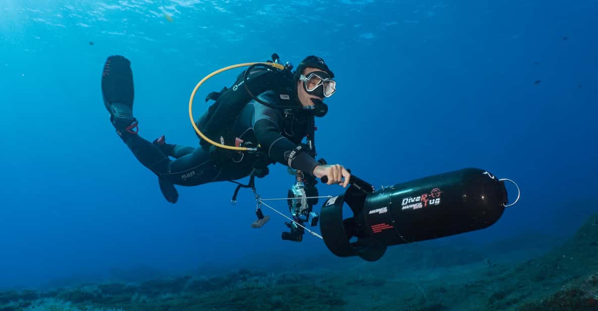 Funchal: DPV- Scooter Dive Adventure - Scuba Session on the House-Reef Steps Away: How the DPV Changes Your Pace