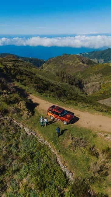 Funchal: Full-day Off-road Tour in West Madeira with Pickup - Cabo Girão Skywalk: sea cliffs, big photos, and the 2€ ticket