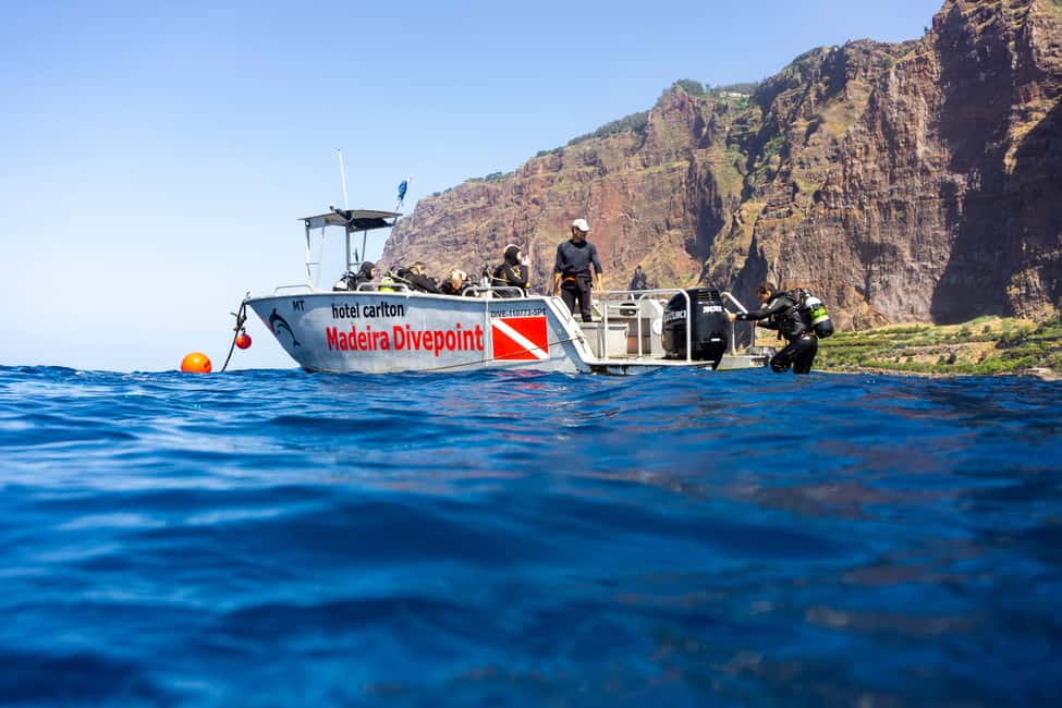 Funchal: Garajau national park - certified divers - Gear prep, admin, and the briefing that keeps the experience comfortable