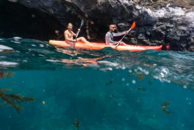 Funchal: KAYAK Rental or Guided tour with snorkeling - Entering Madeira Divepoint inside Pestana Carlton