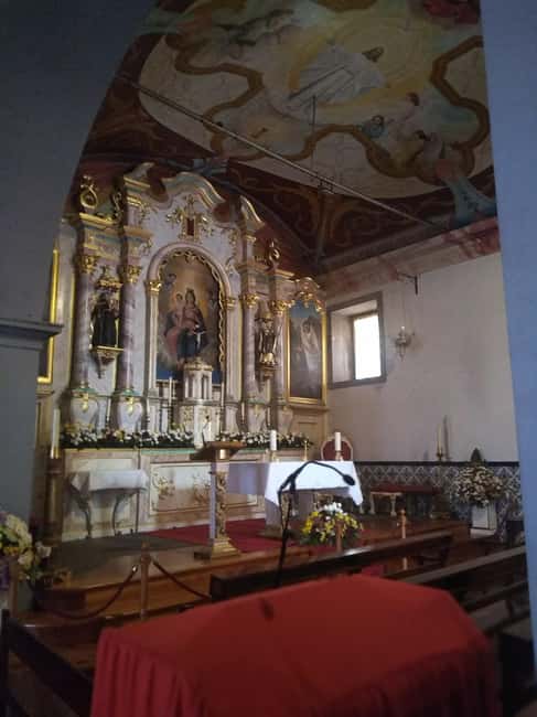 Funchal: Nuns Valley Easy Walk with Mountain Surroundings - Eira do Serrado at 1094m: the easy walk with a real payoff