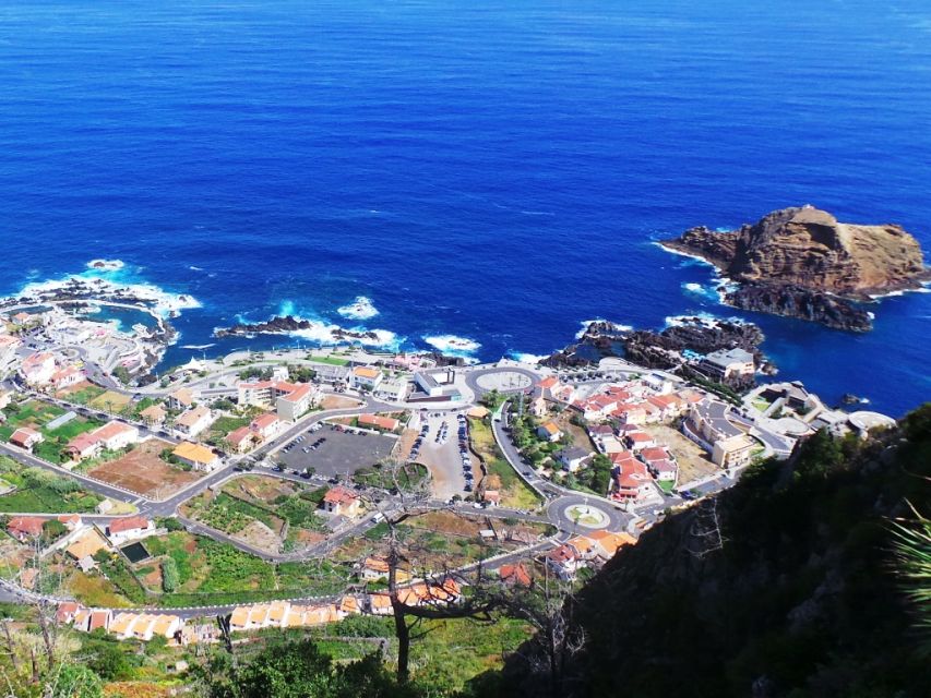 Funchal: Porto Moniz, Seixal, Fanal, and Cabo Girão Tour - Cabo Girão Skywalk at 580 m: The Cliff View That Puts Funchal in Perspective
