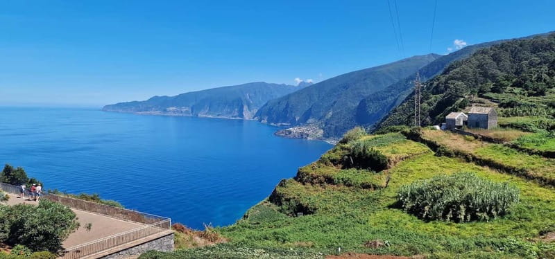 Funchal Private 4-Seater VIP Mercedes / 8-Seater Minibus - What’s included vs what you’ll pay separately