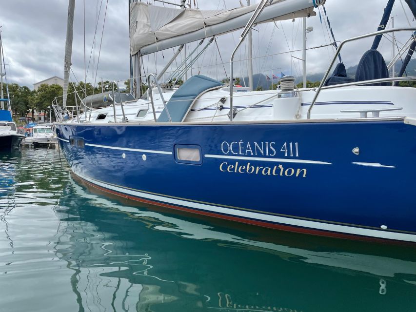 Funchal: Private Sailing Sunrise, Sunset & Moonlight Cruises - Cabo Girao Cliff: A Long Sightseeing Block With Real View Time