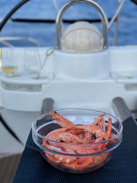 Funchal: Private Sailing Sunrise, Sunset & Moonlight Cruises - Madeira’s Sunset and Evening Light: Where the Timing Matters