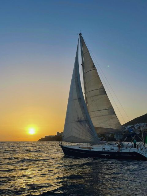 Funchal: Private Sailing Sunrise, Sunset & Moonlight Cruises - Private Group Size: Up to 10, With Space That Makes Sense