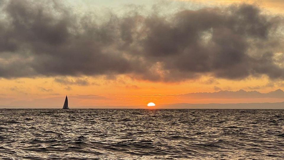 Funchal: Private Sailing Sunrise, Sunset & Moonlight Cruises - What Happens During the 10 Minutes of Setup
