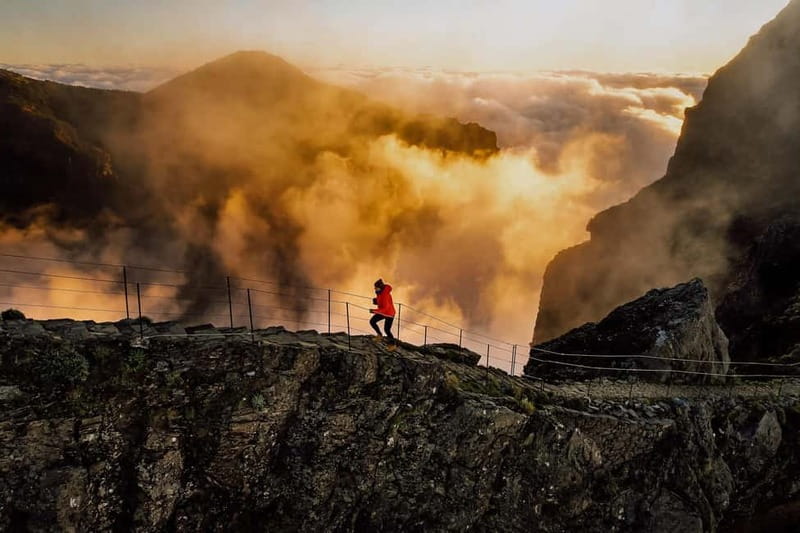 Funchal: Sunrise Pico do Arieiro & Ruivo/Larano HikeTransfer - Getting from Funchal without stress: how the transfers really work