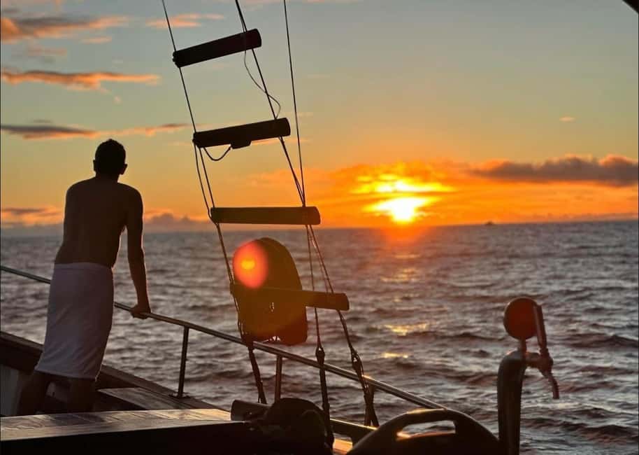 Funchal: Sunset Tour on Traditional Madeiran Boat w/ Drinks - Why this traditional boat sunset tour works in Funchal