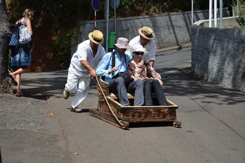 Funchal: Toboggan and Old Town Experience with Tukway - The Old Town Return: Viewpoints, Streets, and a City You Can Read