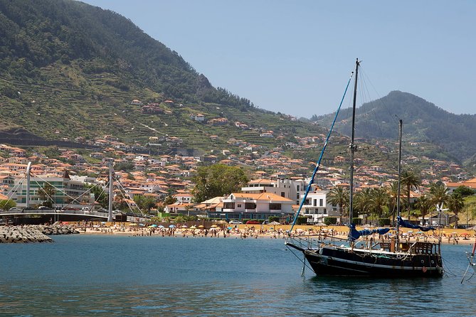 Go East Tour - Madeira Island Excursion - Stop 2: Ribeiro Frio’s laurelwoods feel plus trout farm break