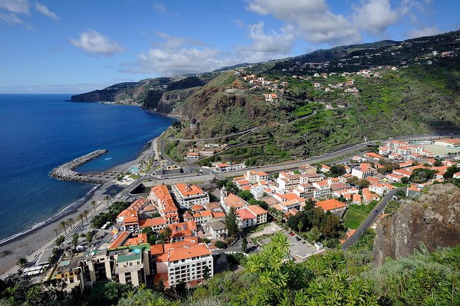 Go West Tour - Madeira Island Excursion - Meeting in Funchal: Getting On Without Stress