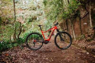 Guided Tour Electric Mountain Bike Experience - Getting to Poiso: the uphill starts by bus, not by suffering